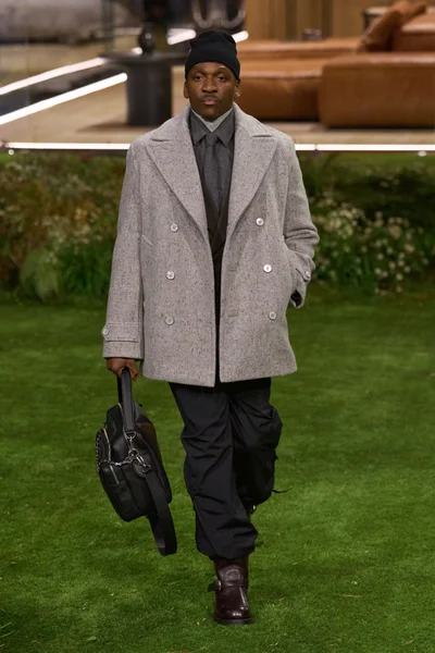 Look 68